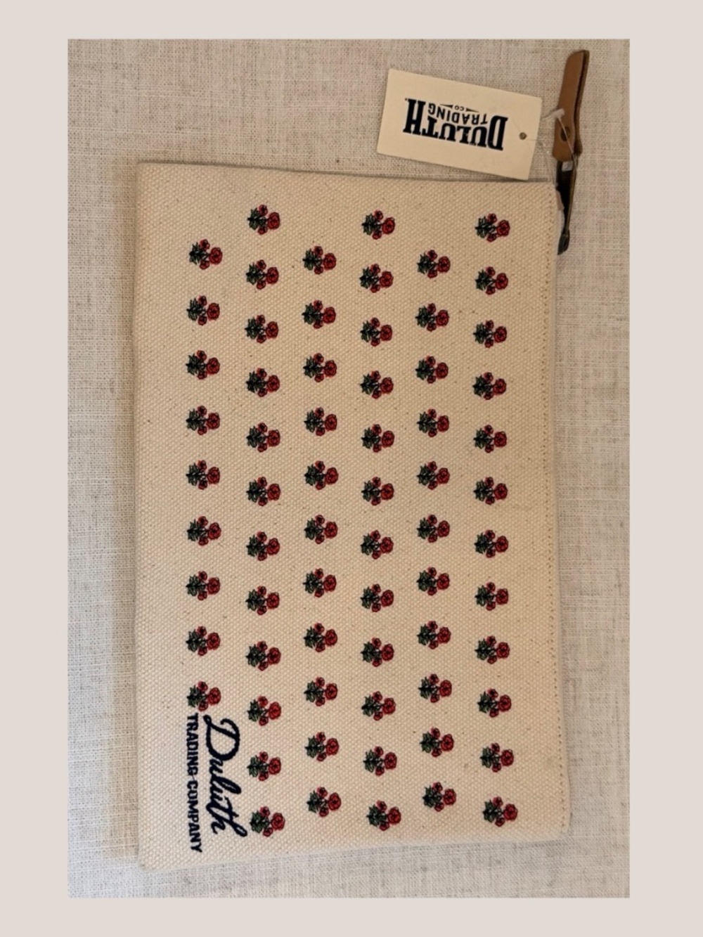 NWT Duluth Trading Co Canvas Embroidered Floral Zip Pouch 8x12